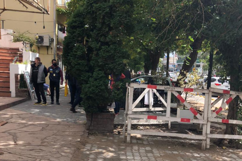 Momento de la detención por la Policía Federal Argentina a uno de los imputados.
