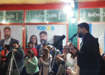 Cierre de campaña del FdT en Pinamar