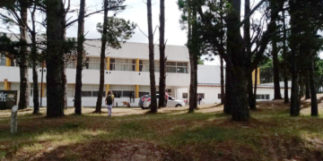 Chau al barbijo ¿Si o no?: En Pinamar se espera la comunicación oficial para las escuelas