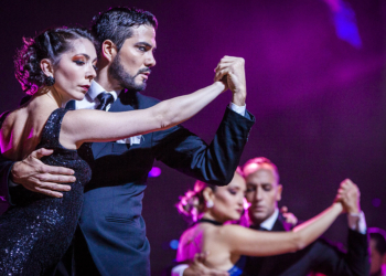 Finde a puro Tango