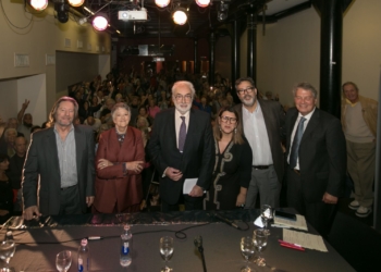 Presentarán un pedido de juicio político a Milei